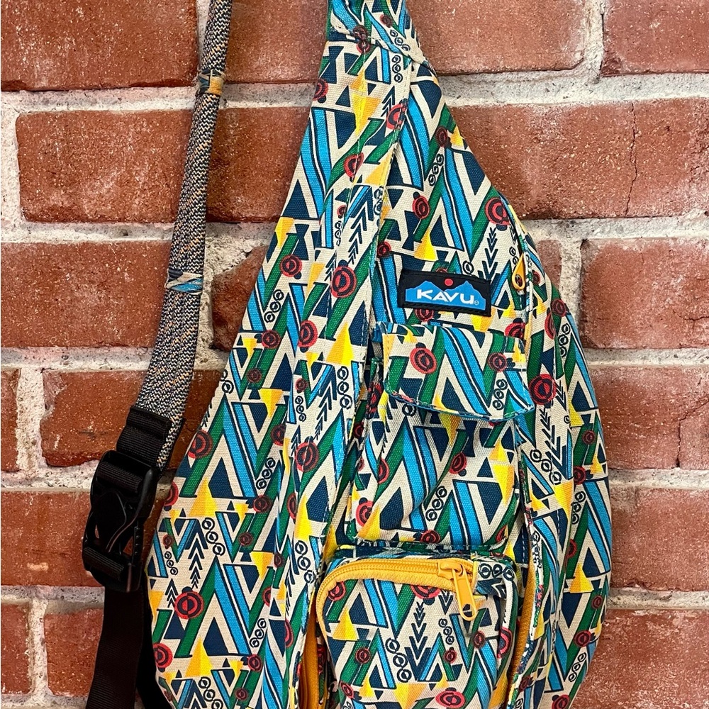 Kavu Teal, Yellow & Cream Geometric Sling Bag